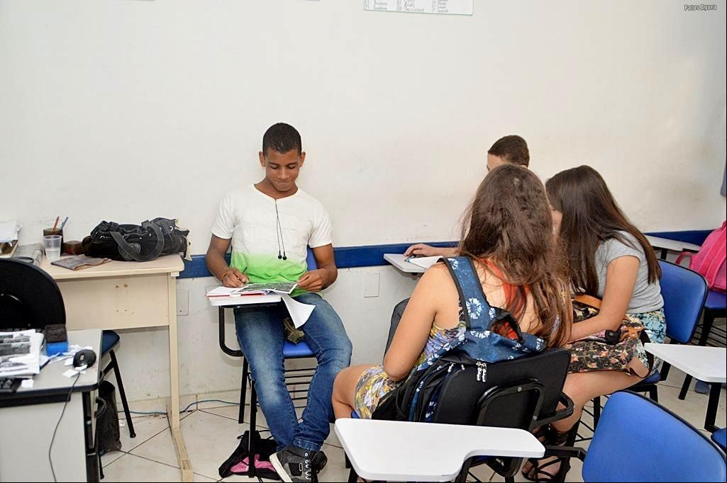 CNI Patos lança cursos de Porcelanato Líquido e Manutenção de Celulares | Patos Agora - A notícia no seu tempo - 