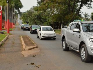 Patenses se reunem e fazem carreata prÃ³ governo Bolsonaro | Patos Agora - A notícia no seu tempo - 