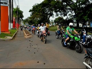 Patenses se reunem e fazem carreata prÃ³ governo Bolsonaro | Patos Agora - A notícia no seu tempo - 